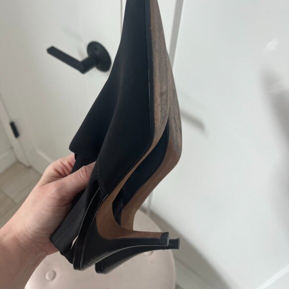 Donald J. Pliner Black Kitten Heel Booties Size 8 - Picture 7 of 8